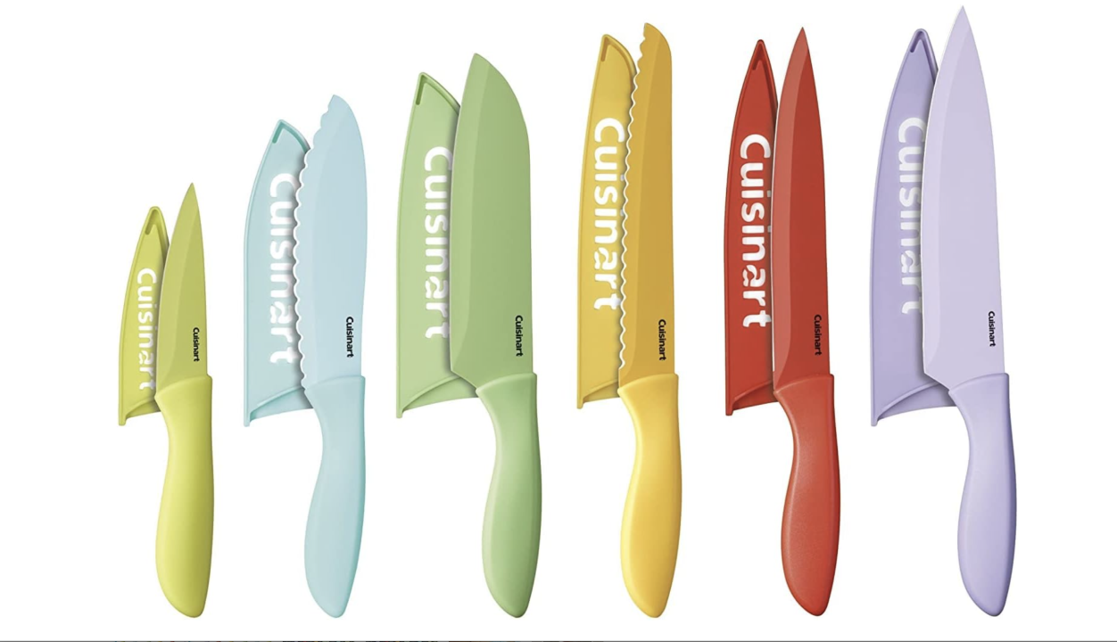 Juego de 12 cuchillos, de la marca Cuisinart. Foto: Amazon.com
