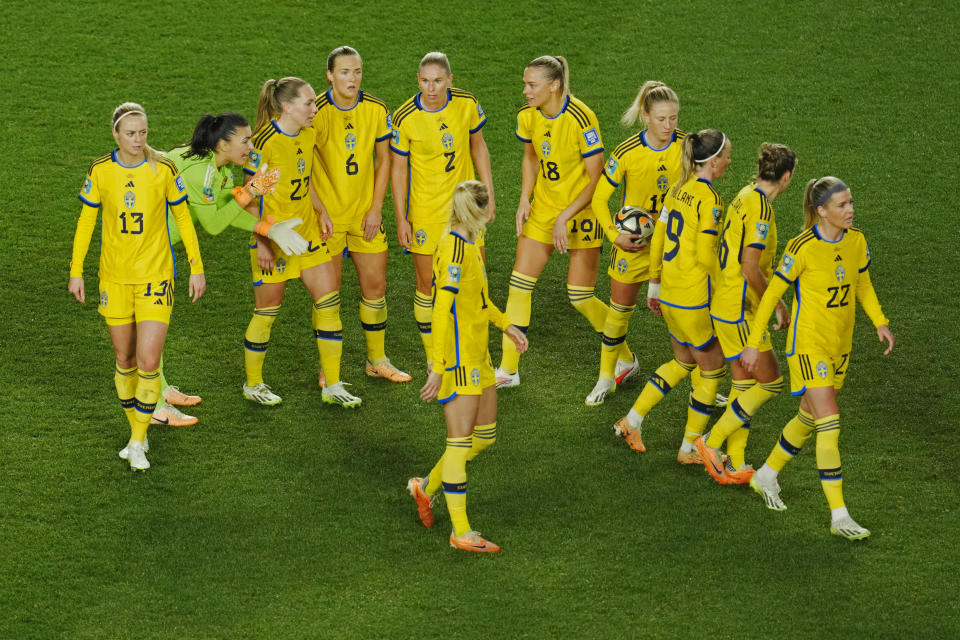 Sweden players react after Spain's Salma Paralluelo scored her side's first goal during the Women's World Cup semifinal soccer match between Sweden and Spain at Eden Park in Auckland, New Zealand, Tuesday, Aug. 15, 2023. (AP Photo/Abbie Parr)