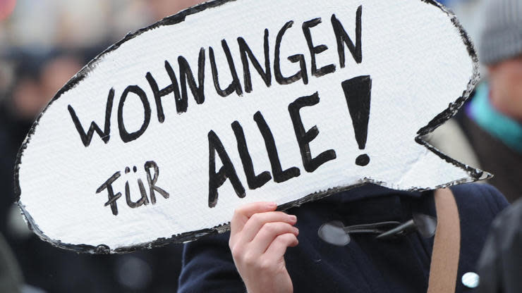 Mit der Mietpreisbremse wollte die Regierung Wohnungsnot und rasant steigende Mieten verhindern. Das ist misslungen. Es fehlen immer noch Hunderttausende Wohnungen – und Wohnraum ist heute noch weniger erschwinglich.