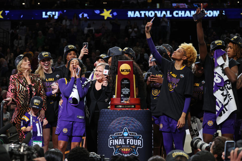 CHAMPIONS LSU women’s basketball outlasts Iowa to win 1st national title