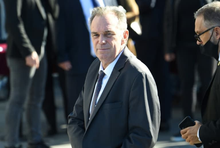 Renaud Muselier lors des funérailles de Bernard Tapie à Marseille, le 8 octobre 2021 - Sylvain THOMAS                       © 2019 AFP