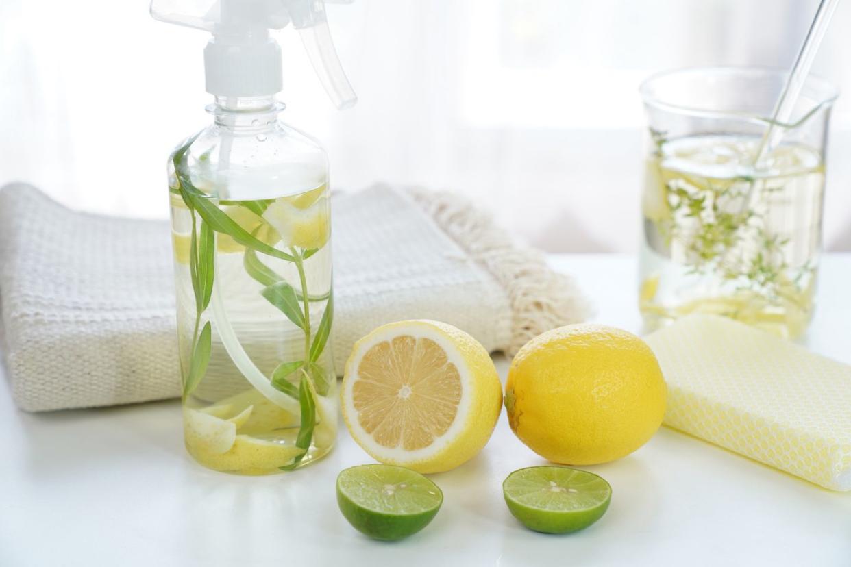 how to make your home smell nice with natural household cleaners