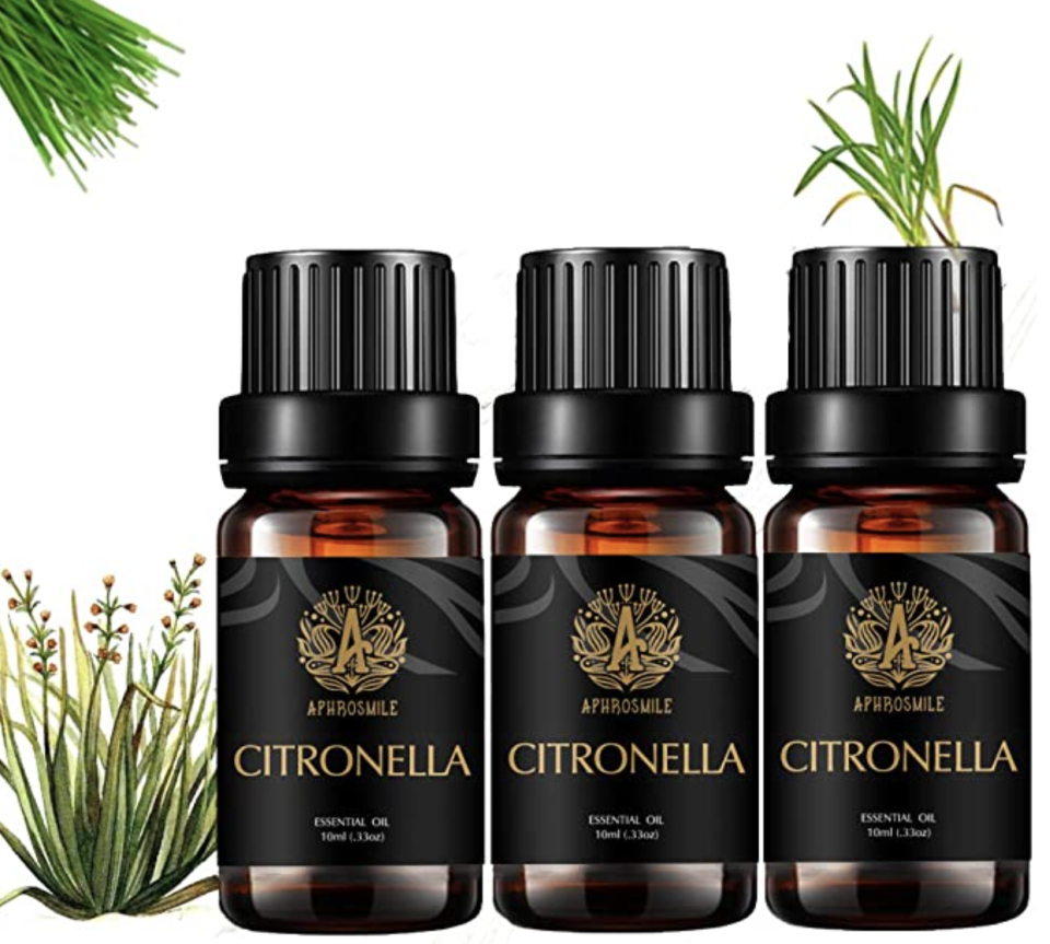 Citronella Essential Oil Set, 100% Pure Aromatherapy for Diffuser, Massage. PHOTO: Amazon