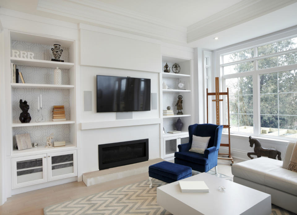 <body> <p>While you’re in each room, take a peek at the shelves and cabinets—both can can yield helpful clues about a home’s <a rel="nofollow noopener" href=" http://www.bobvila.com/slideshow/8-dangerous-secrets-your-home-may-be-hiding-48583?bv=yahoo" target="_blank" data-ylk="slk:hidden problems;elm:context_link;itc:0;sec:content-canvas" class="link ">hidden problems</a>. Do you see a ton of roach spray or mildew remover? Use these clues to formulate questions for the sellers about any ongoing issues.</p> <p><strong>Related: <a rel="nofollow noopener" href=" http://www.bobvila.com/slideshow/a-dozen-10-minute-diys-for-a-pest-free-home-49212?bv=yahoo" target="_blank" data-ylk="slk:A Dozen 10-Minute DIYs for a Pest-Free Home;elm:context_link;itc:0;sec:content-canvas" class="link ">A Dozen 10-Minute DIYs for a Pest-Free Home</a> </strong> </p> </body>