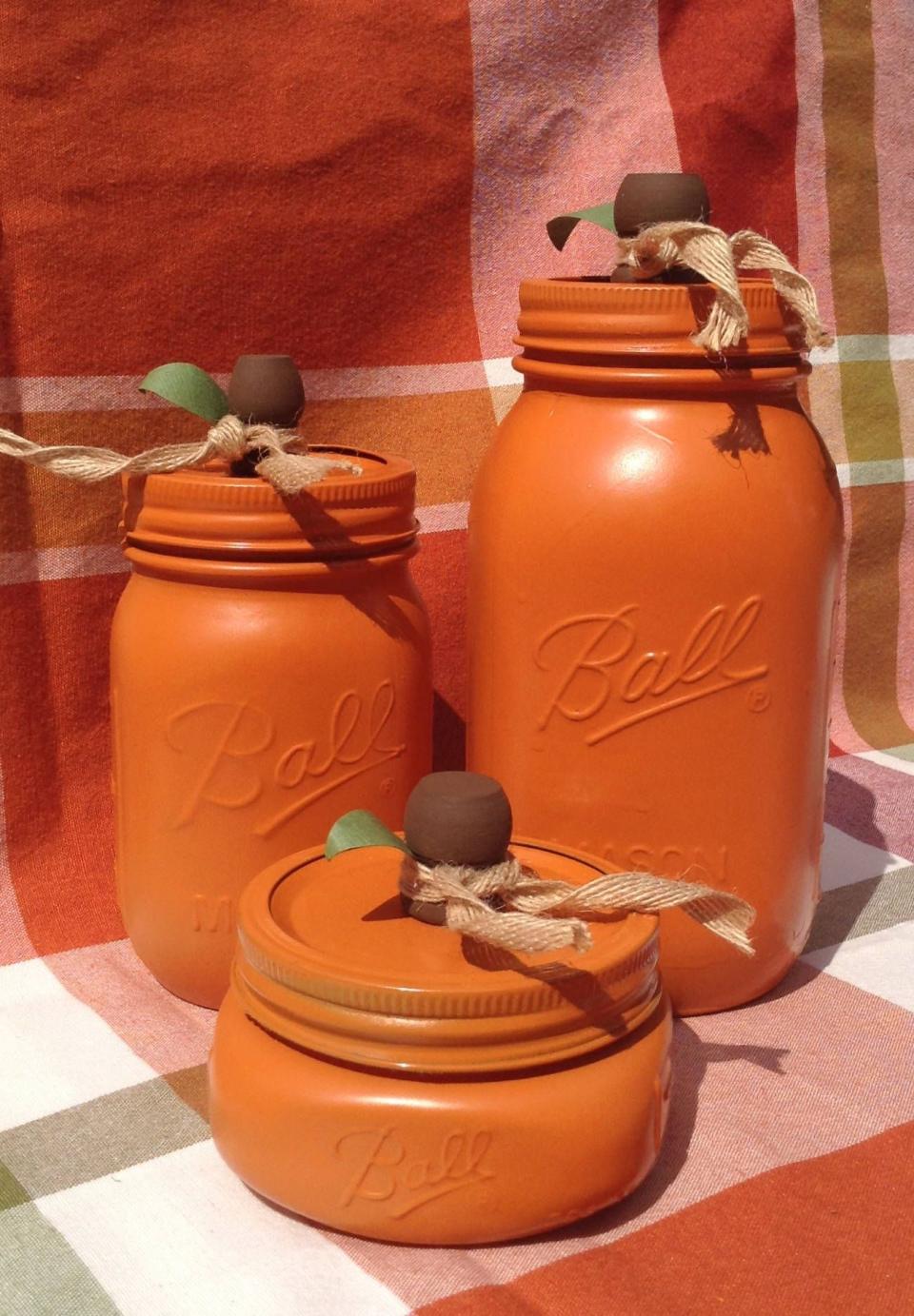 2) Rustic Pumpkin Mason Jars