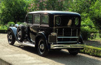 This Nürburg 460, first handed over to Pope Pius XI in 1930, established a long-standing tradition of Mercedes-Benz providing the Holy Father with cars.