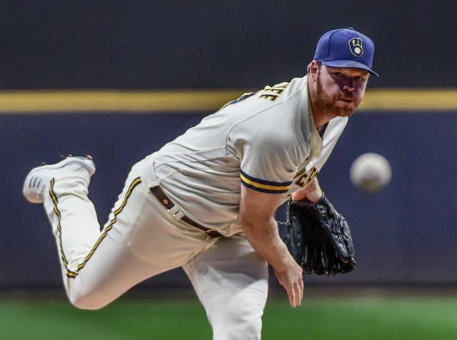 Brandon Woodruff strikes out nine Pirates in Brewers win