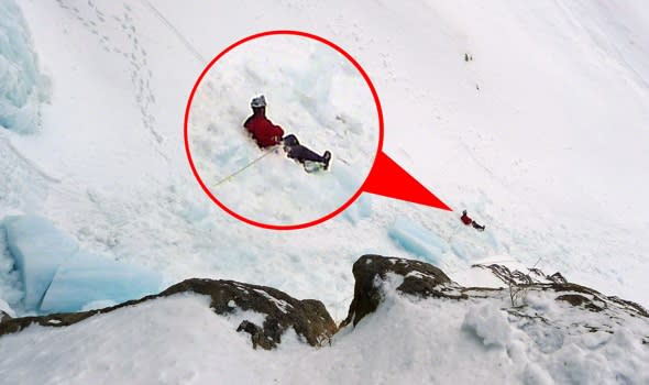 ice-climber-survives-60ft-fall-canada-photos