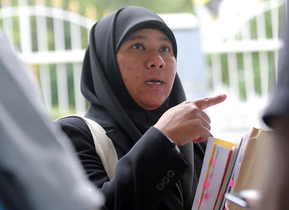 The family's lawyer Asiah Abd Jalil (pic) said that the provision empowers the AG with the discretion to discontinue any proceeding for an offence. ― Picture by Farhan Najib