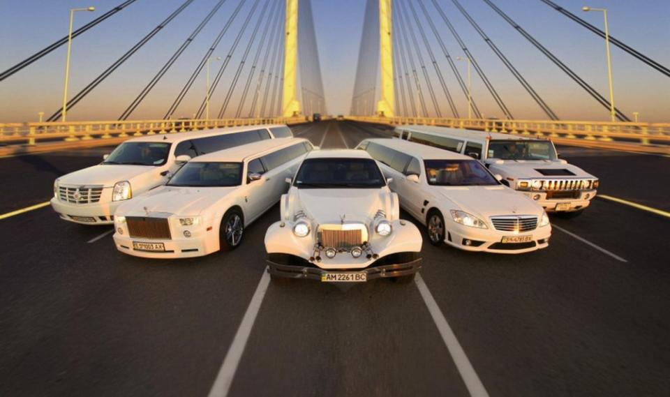 全球「最長」超跑就是它！烏克蘭「VIP-Lim」推出Lamborghini Reventon稀有「超長」複刻版，車身居然快10公尺（內附動態影片）
