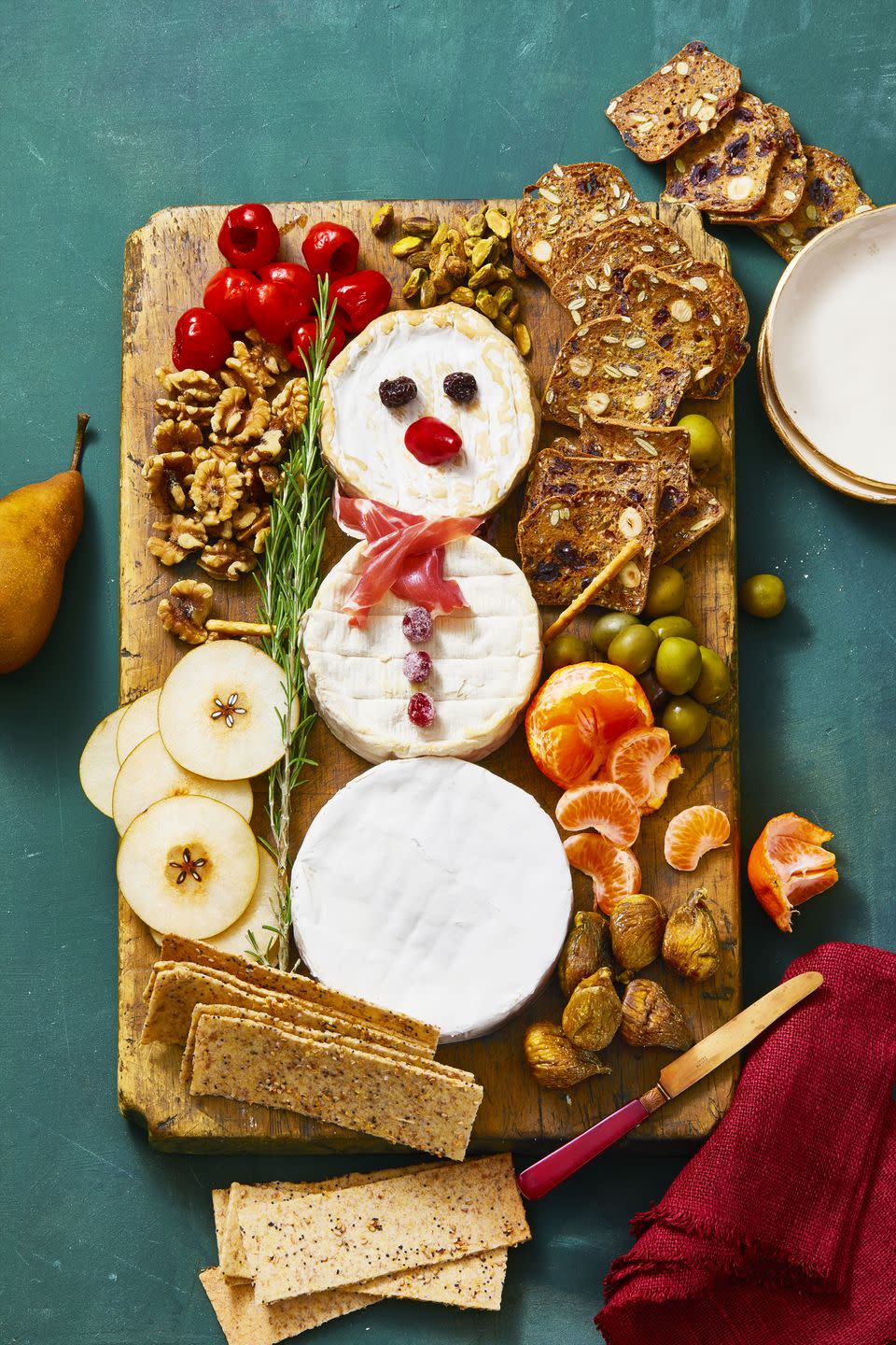 christmas appetizer snowman cheese board