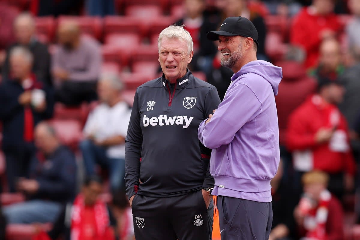 Moyes and Klopp both have a great chance of winning the trophy (Getty Images)