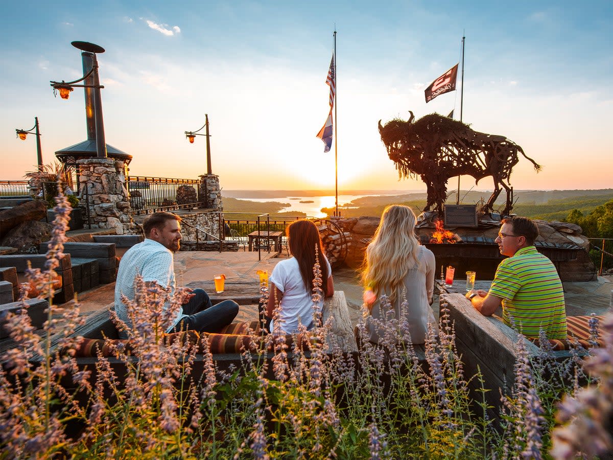 Soak up some big sky views from the Big Cedar Lodge (Visit Missouri)