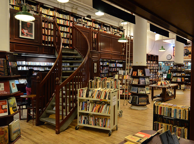 New York: Housing Works Bookstore Café