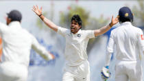 Cricket - Sri Lanka v India - First Test Match - Galle, Sri Lanka - July 27, 2017 - India's cricketer Umesh Yadav appeals for successful wicket for Sri Lanka's Dimuth Karunaratne (not pictured). REUTERS/Dinuka Liyanawatte