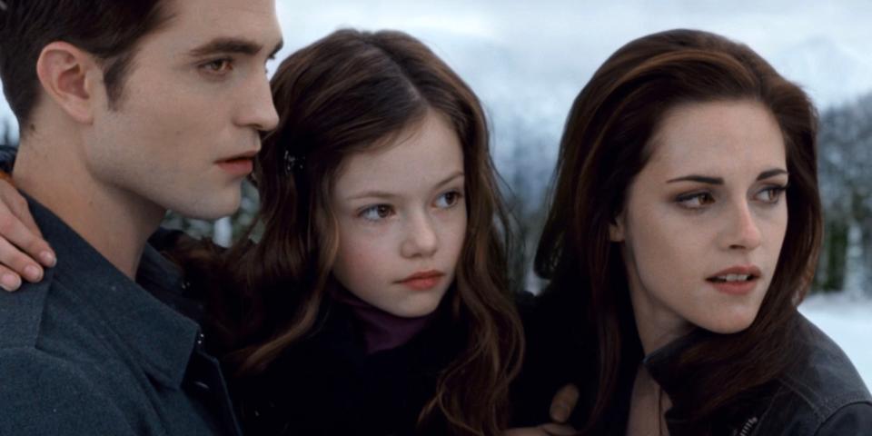 edward bella renesmee breaking dawn part 2 movie