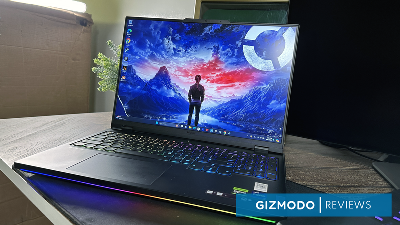 Your desktop is going to literally and figuratively glow with excitement as soon as you lay the Legion Pro 7i upon it. - Photo: Kyle Barr / Gizmodo