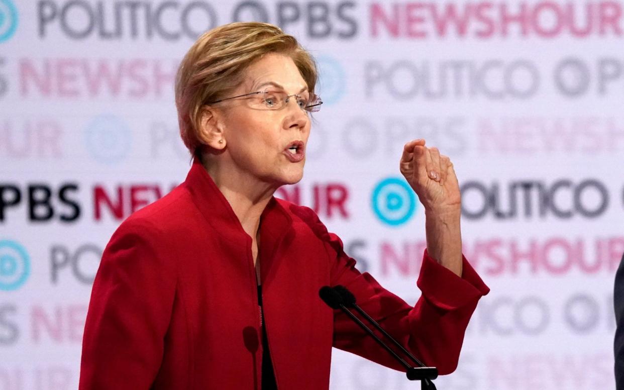 Elizabeth Warren wins backing of influential Des Moines Register - REUTERS