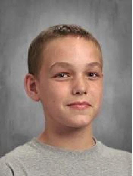 A 13-year-old boy, James Yoblonski, is missing in south central Wisconsin. Authorities say they suspect that Yoblonski latest whereabouts are around Devil’s Lake State Park.