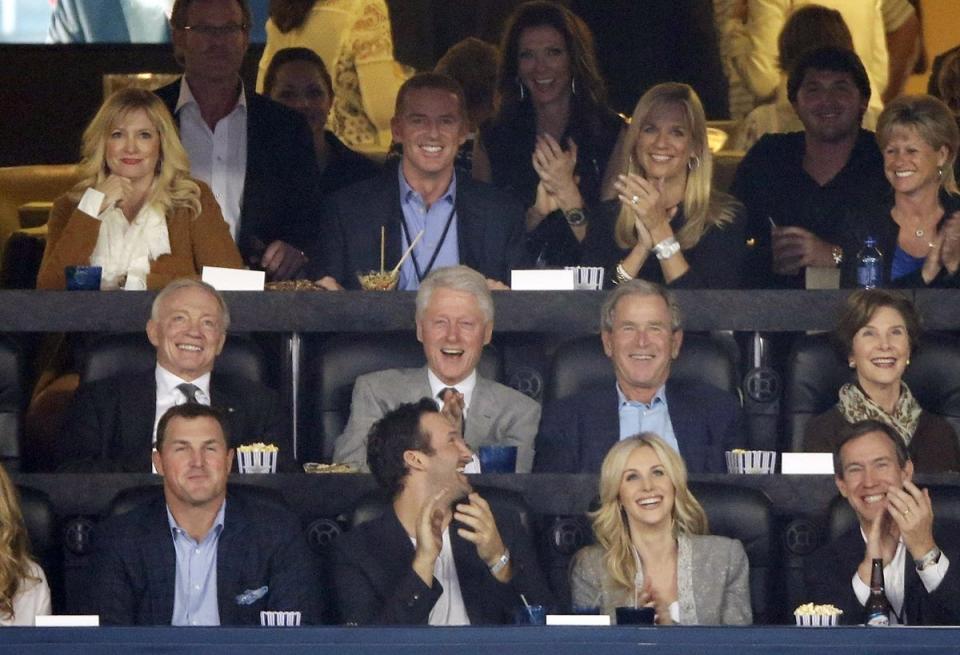 jerry jones cowboys bush texas