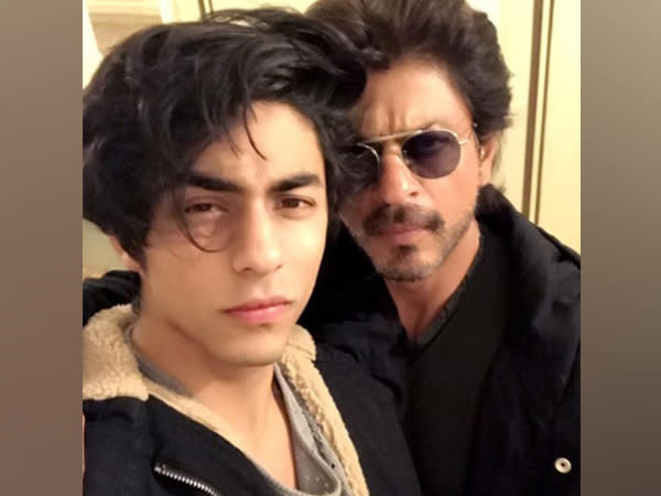 Aryan Khan, Shah Rukh Khan (Image source: Instagram)