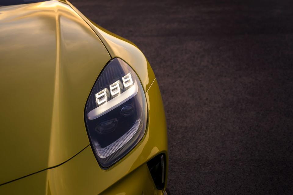 2025 aston martin vantage reveal images