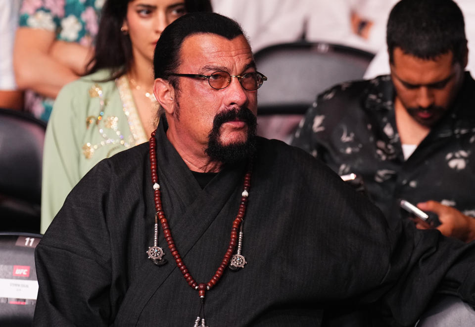 Steven Seagal habría rechazado $20 millones para enfrentarse a Jean-Claude Van Damme en una pelea promocionada, según el actor belga (Foto de Chris Unger/Zuffa LLC via Getty Images)