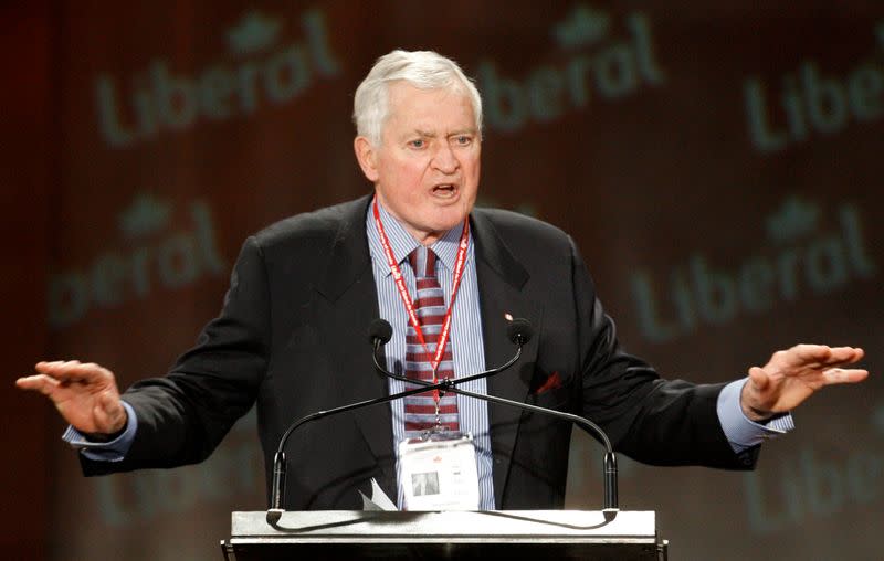 Former Canadian PM Turner addresses the Liberal convention in Montreal