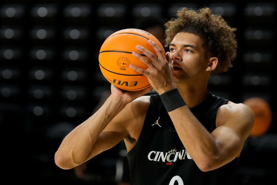 Cincinnati Bearcats guard Dan Skillings Jr. (0) shoots during a preseason practice at Fifth Third Arena in Cincinnati on Tuesday, Oct. 3, 2023.