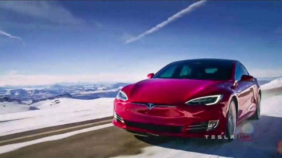 最便宜的特斯拉電動車來了！Tesla Model 3，要價美金3.5萬元起，平民電動車世代來臨！