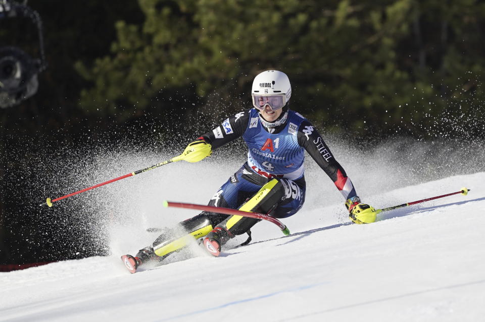 United States' Paula Moltzan speeds down the course during an alpine ski, women's World Cup slalom race, in Lienz, Austria, Friday, Dec. 29, 2023. (AP Photo/Giovanni Auletta)