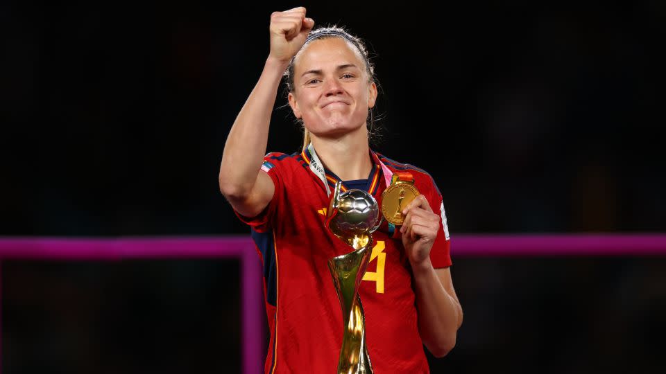 Paredes celebrates with her Women's World Cup winners' medal after Spain's victory against England. - Marc Atkins/Getty Images,