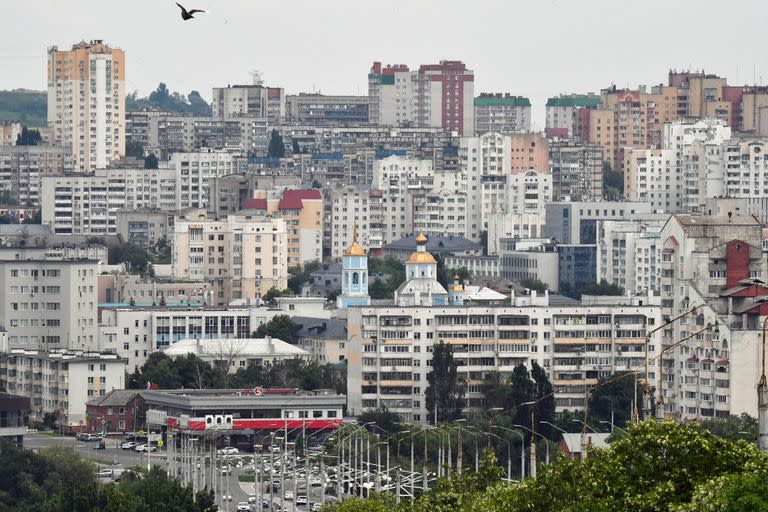 Vista general de la ciudad rusa de Belgorod, a unos 40 km de la frontera con Ucrania, el 27 de mayo de 2023.