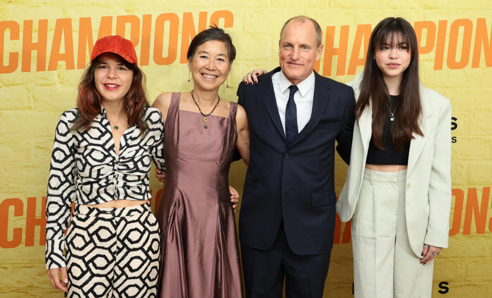 Laura Louie and Woody Harrelson (middle) at the premiere of 