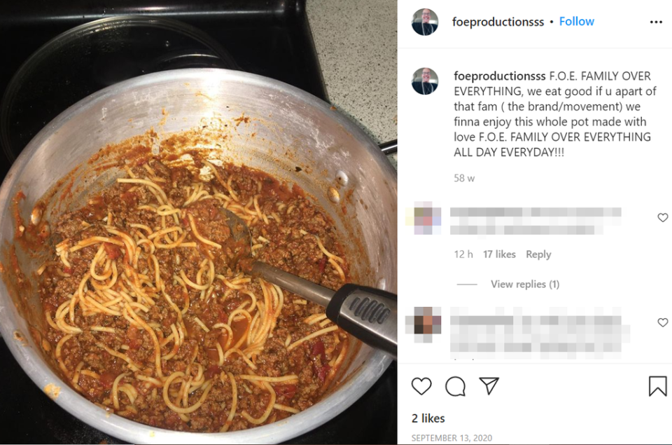 Brian Coulter shows off a huge pan full of food on his Instagram in September 2020 (Instagram)