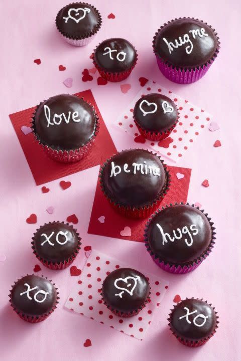 Chocolate Sweetheart Cupcakes