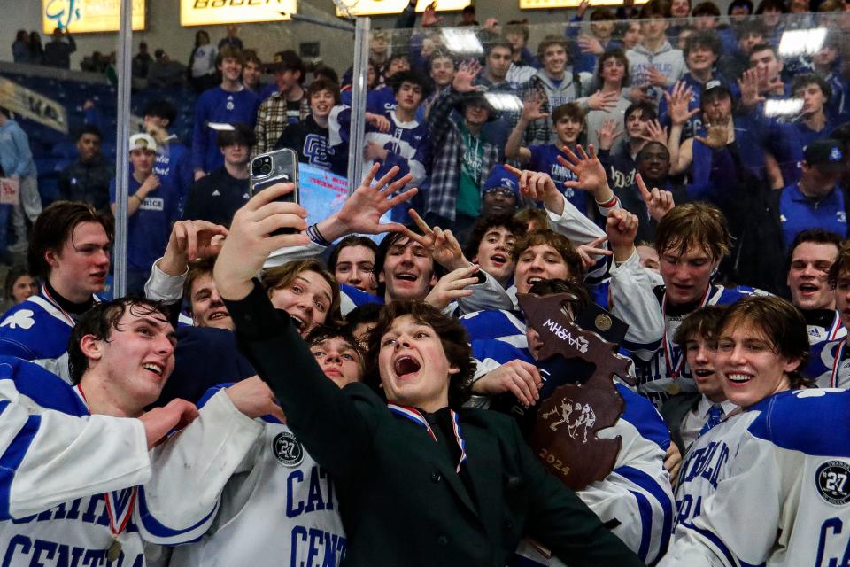 MHSAA hockey finals Detroit Catholic Central wins record 18th state