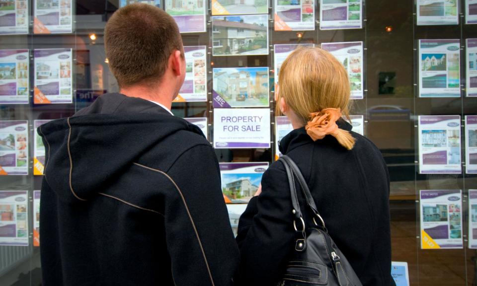 <span>New data shows that in the past three years, more than 1m mortgages have been taken out that stretch beyond the current state pension age.</span><span>Photograph: Nick Gregory/Alamy</span>