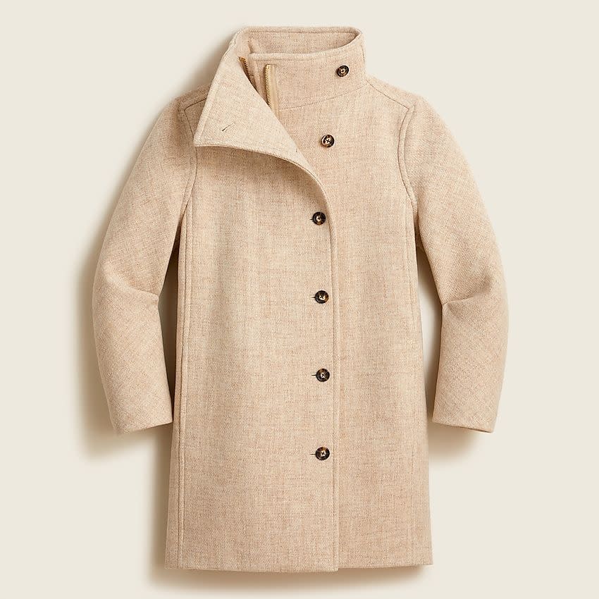 2) Villa Coat