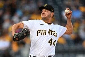 Pirates Trade Rich Hill and Ji-Man Choi to the Padres - Pirates