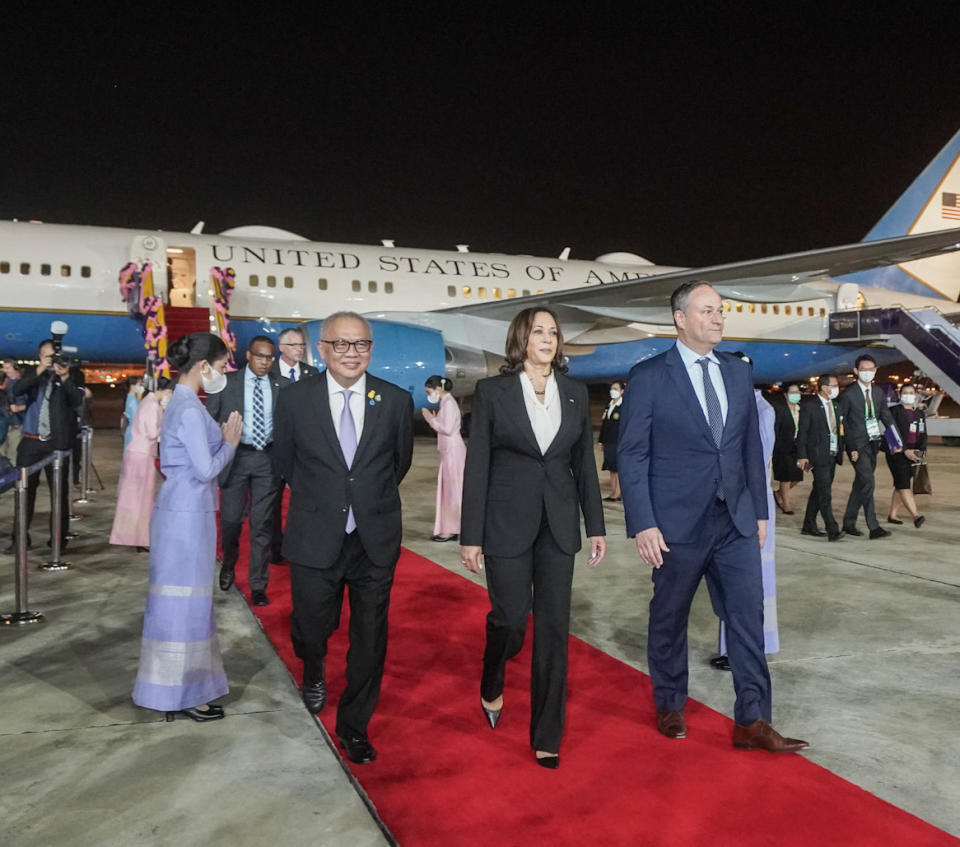 美國副總統賀錦麗代表美國出席亞太經濟合作組織領導人峰會（APEC），她希望促進亞太地區的經濟繁榮。   圖: 翻攝自賀錦麗推特