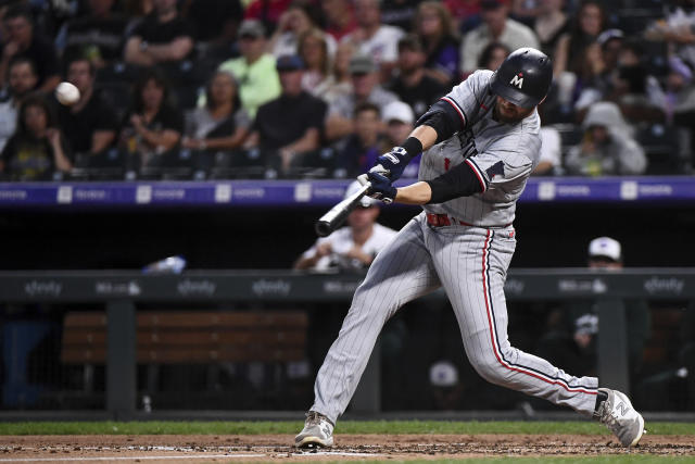 Christian Vázquez returns to Fenway for first time as a Twin