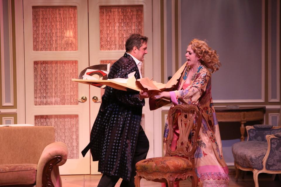 Chris Thorn and Charlotte Bydwell are marvelous as tempestuous lovers Elyot and Amanda in the Cape Playhouse production of "Private Lives."