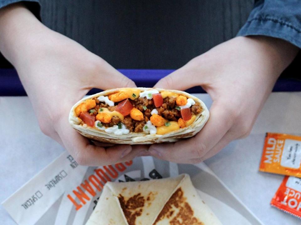 Taco Bell Canada Crunchwrap