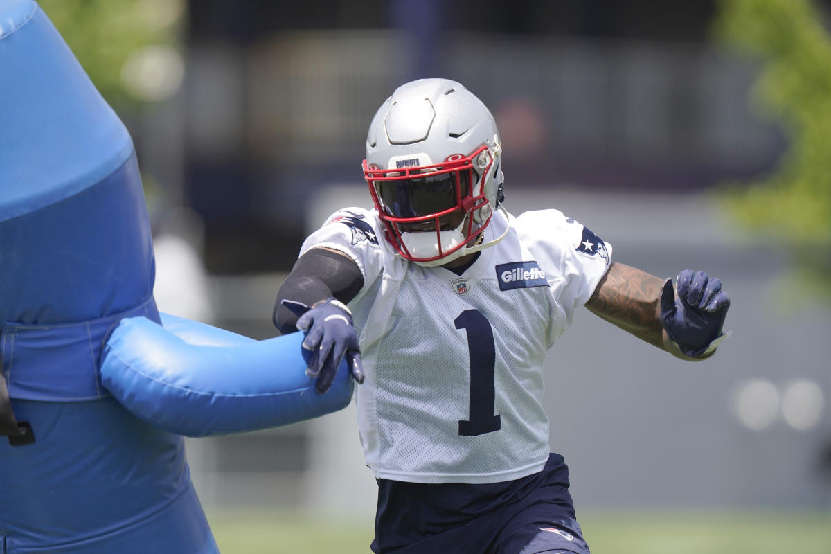 N'Keal Harry clears air after requesting trade from Patriots