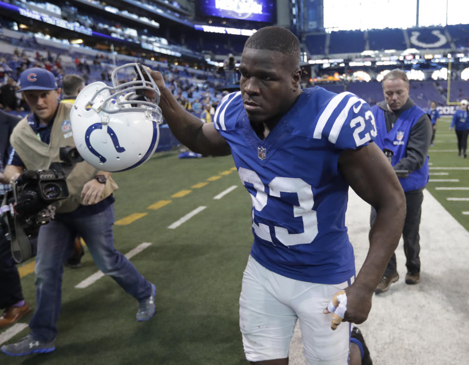 Frank Gore has signed with the Miami Dolphins on a one-year deal. (AP)