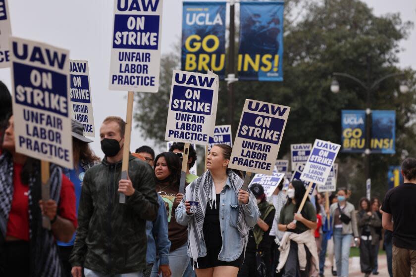 LOS ANGELES, CA MAY 28, 2024 - Academic workers at UCLA went on strike Tuesday, May 28, 2024, alleging their workers' rights have been violated by University of California actions during pro-Palestinian protests and encampment crackdowns. Thousands of UAW Local 4811 members at UCLA and UC Davis participated in the second round of a campus Unfair Labor Practice strikes. UAW 4811 represents around 48,000 workers across the state, including 6,400 at UCLA and 5,700 at Davis. (Brian van der Brug / Los Angeles Times)