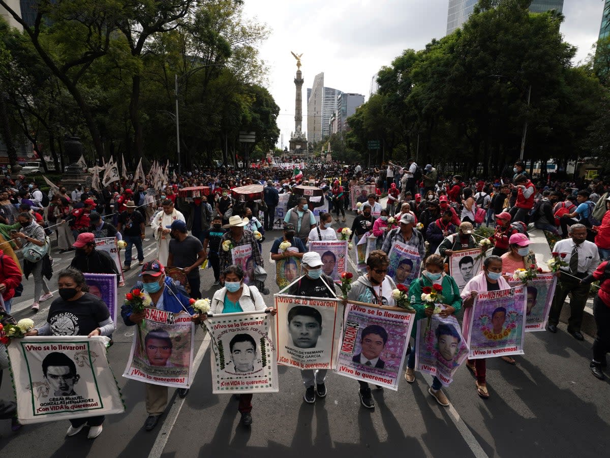 MÉXICO-AYOTZINAPA (AP)