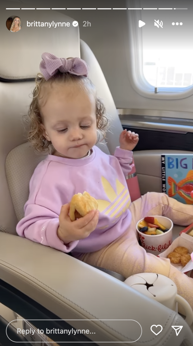 Patrick Mahomes' 1-Year-Old Daughter Travels to the Super Bowl in Style on  a Private Plane