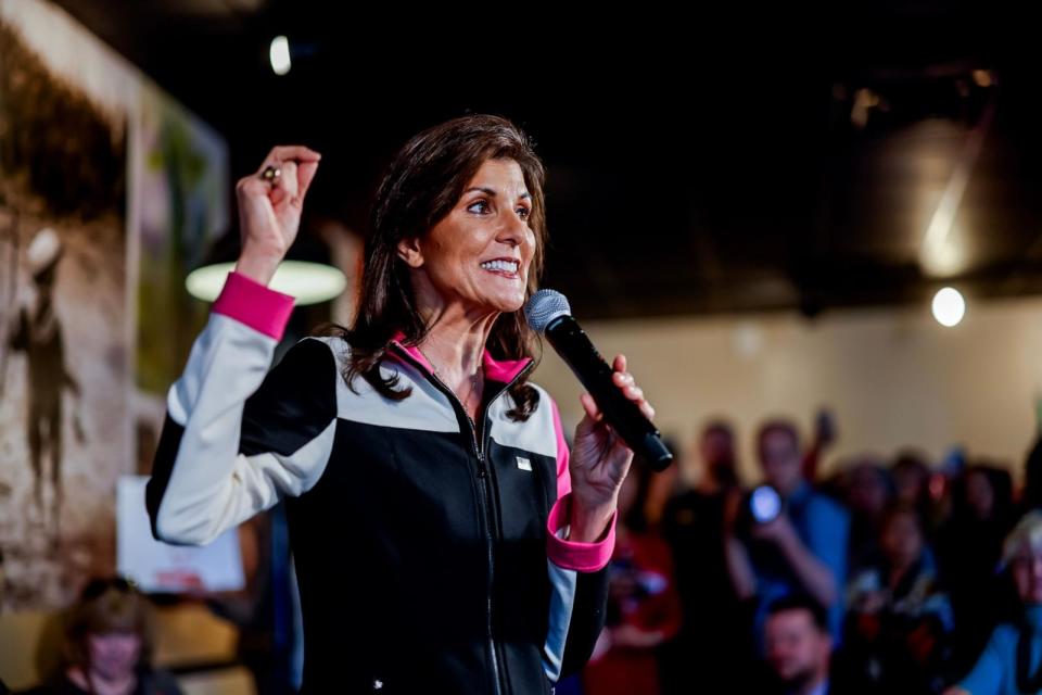 PHOTO: Republican US presidential candidate Nikki Haley participates in a campaign event at Doc's BBQ restaurant in Columbia, South Carolina, Feb. 1, 2024.  (Erik S Lesser/EPA-EFE/Shutterstock)